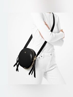 MICHAEL MICHAEL KORS
Delancey Medium Studded Leather Canteen Crossbody Bag.